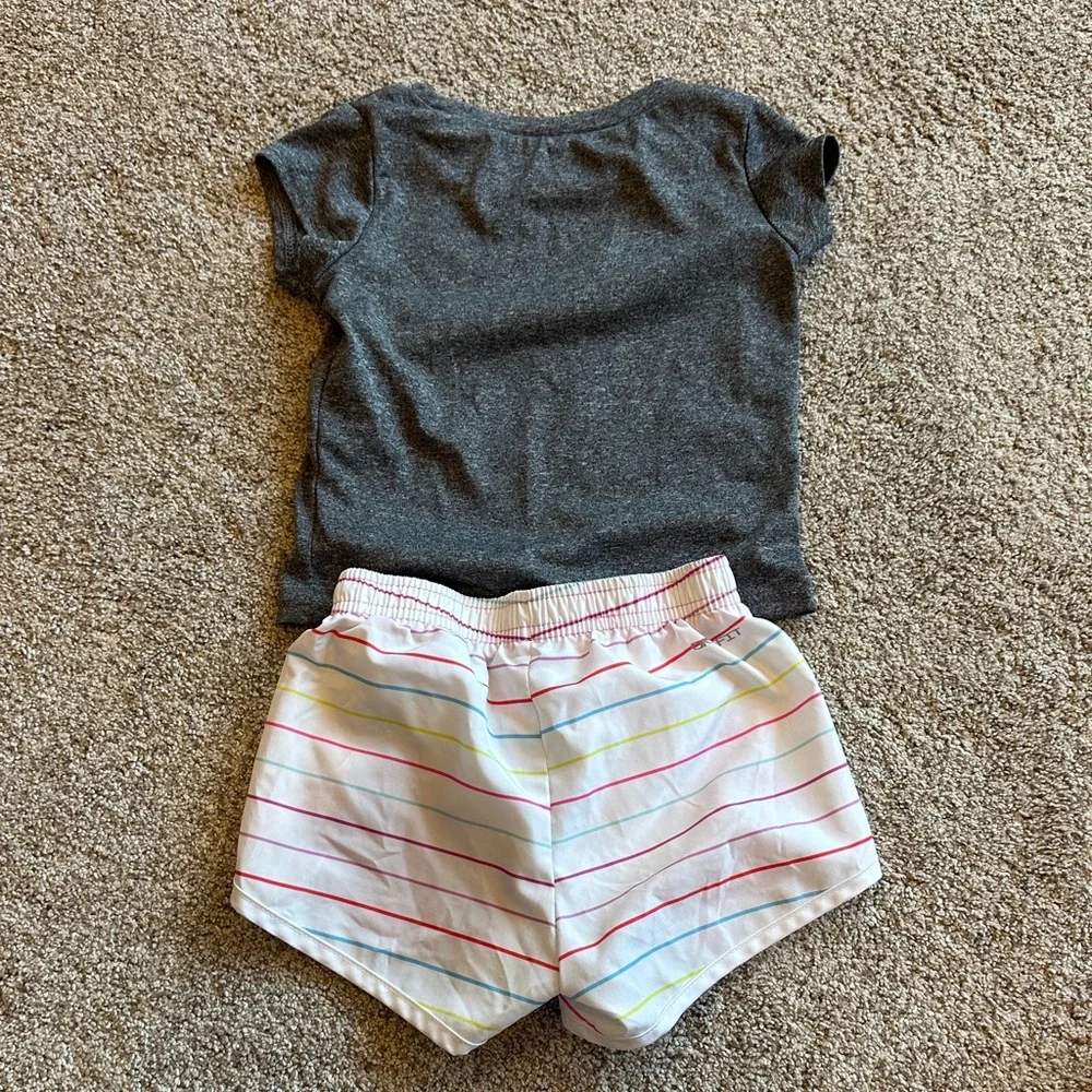2t Nike Girls Sets BUNDLE! Gray/pink, Pink/navy, Coral & Aqua. 3sets as pictured - Picture 7 of 7